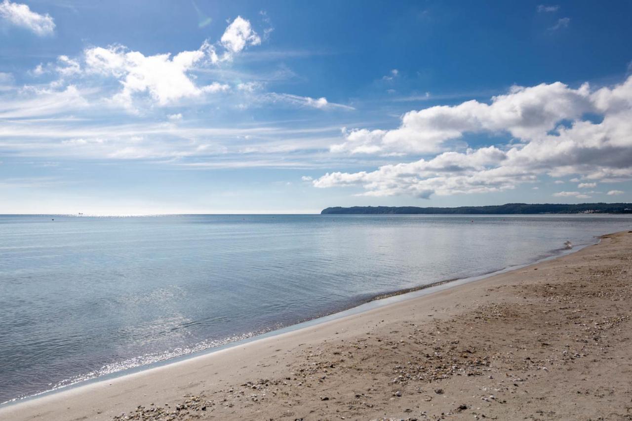 Avella "Sundowner" Mit Meerblick, Innenpool Und Eigener Wallbox Binz Exterior foto