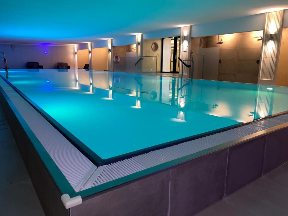 Avella "Sundowner" Mit Meerblick, Innenpool Und Eigener Wallbox Binz Exterior foto